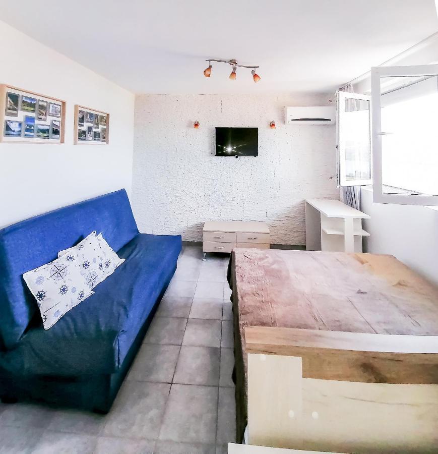 Apartments Siesta Tivat Exterior photo