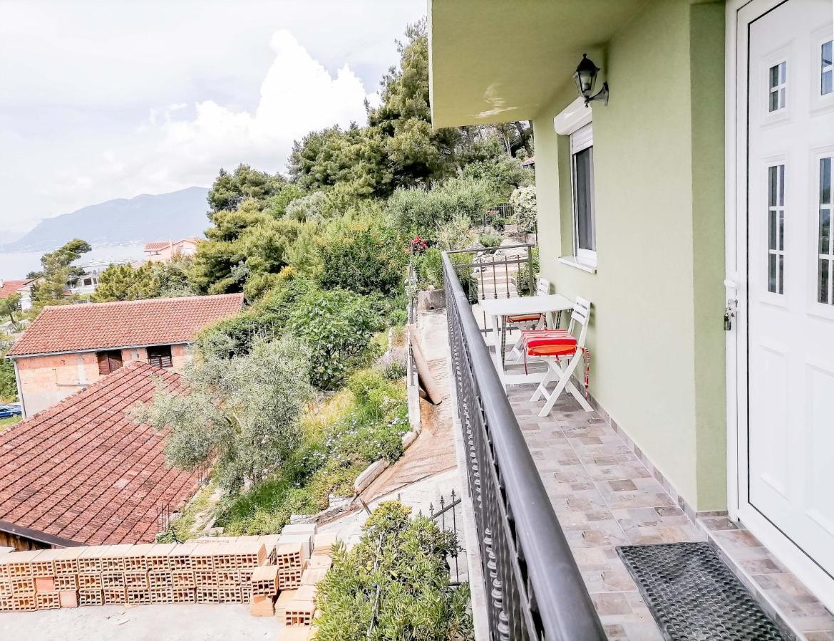 Apartments Siesta Tivat Exterior photo