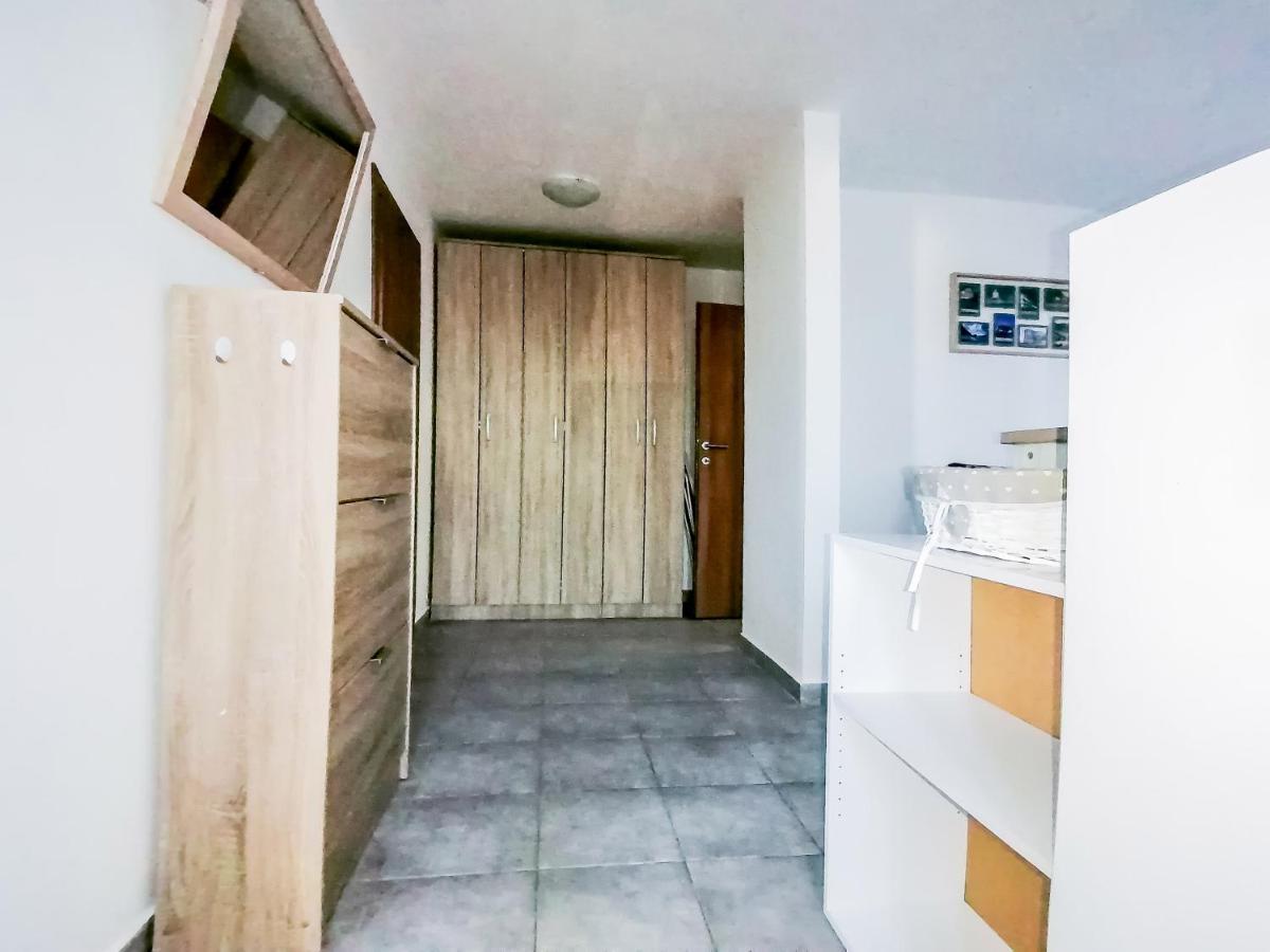 Apartments Siesta Tivat Exterior photo