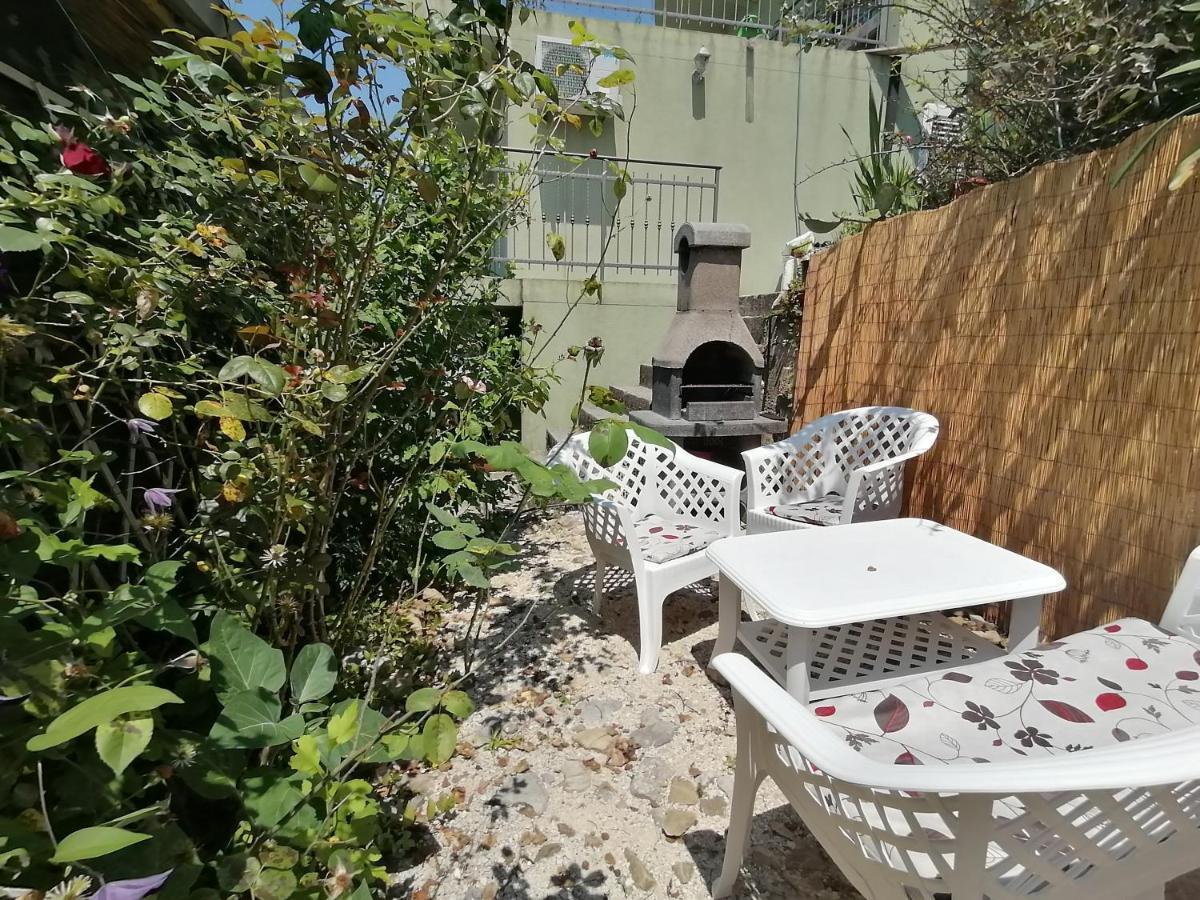 Apartments Siesta Tivat Exterior photo